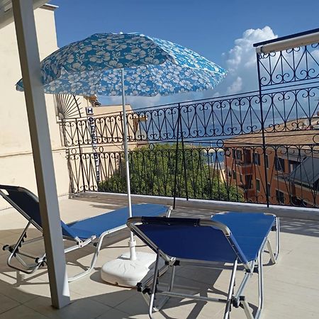Kiki'S Penthouse Apartamento Corfu  Exterior foto