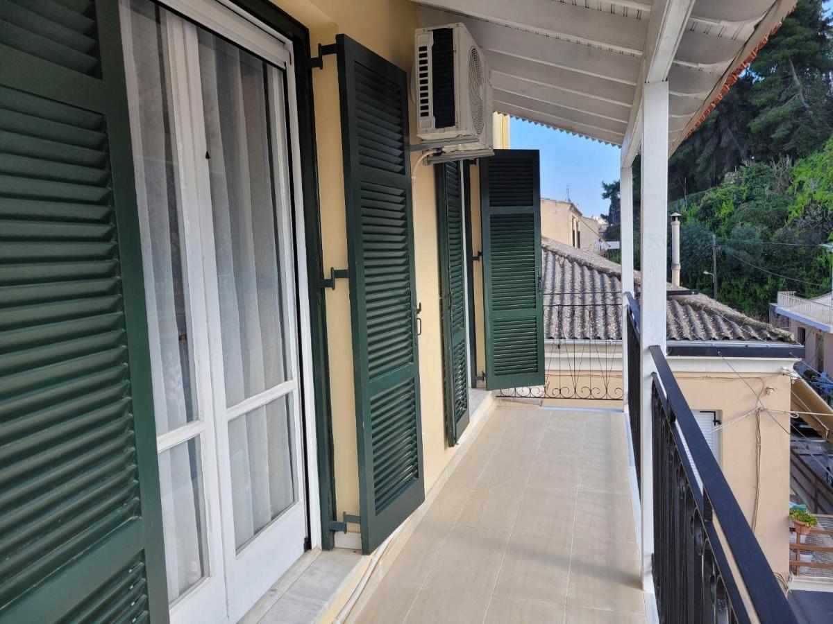 Kiki'S Penthouse Apartamento Corfu  Exterior foto