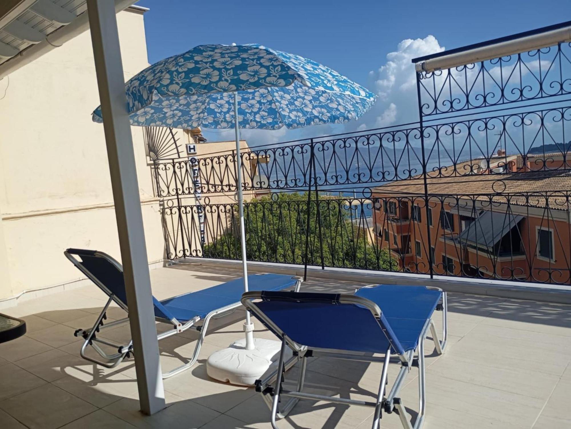 Kiki'S Penthouse Apartamento Corfu  Exterior foto
